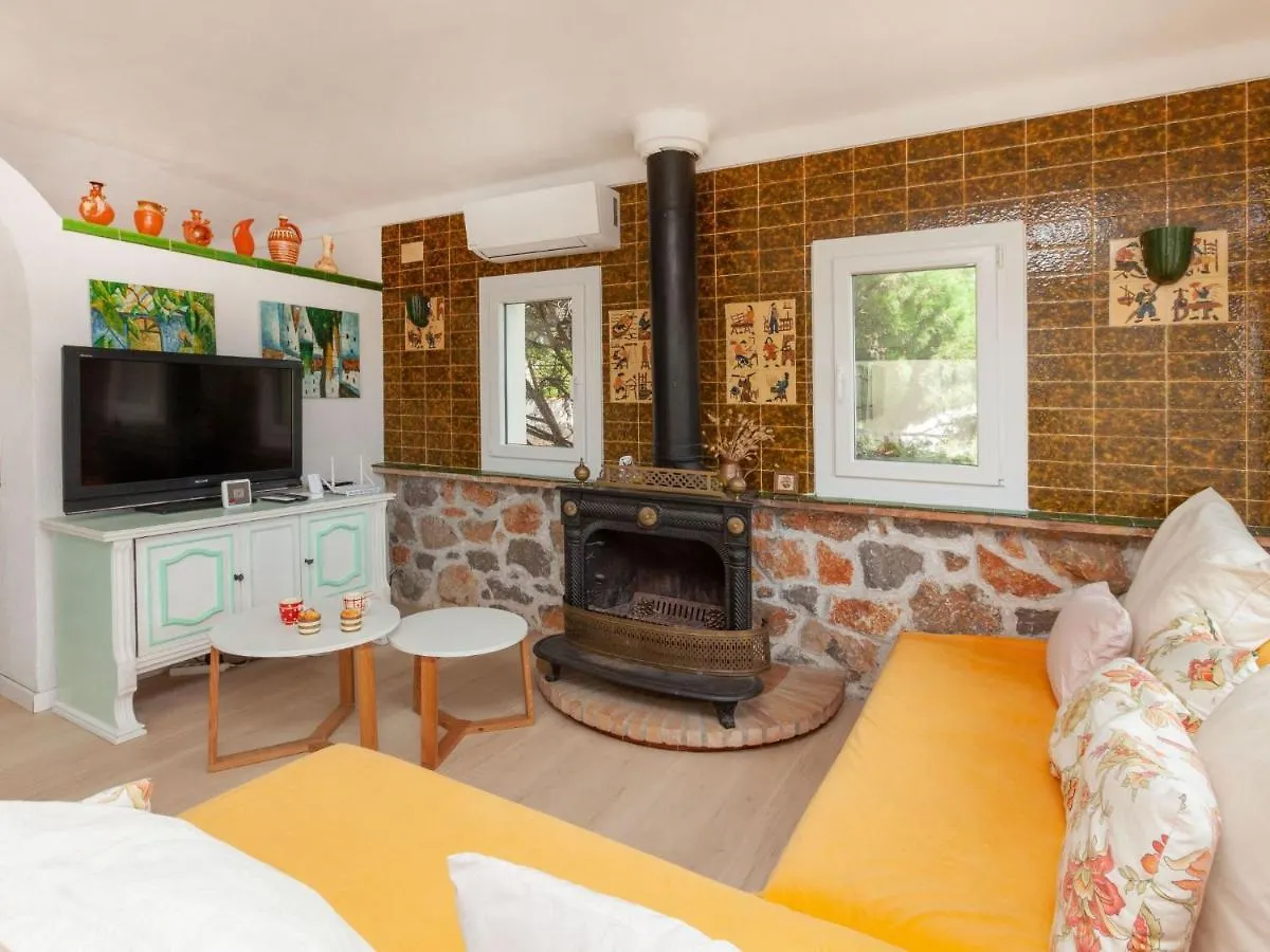 Holiday Home Casa Higea By Interhome L'Escala